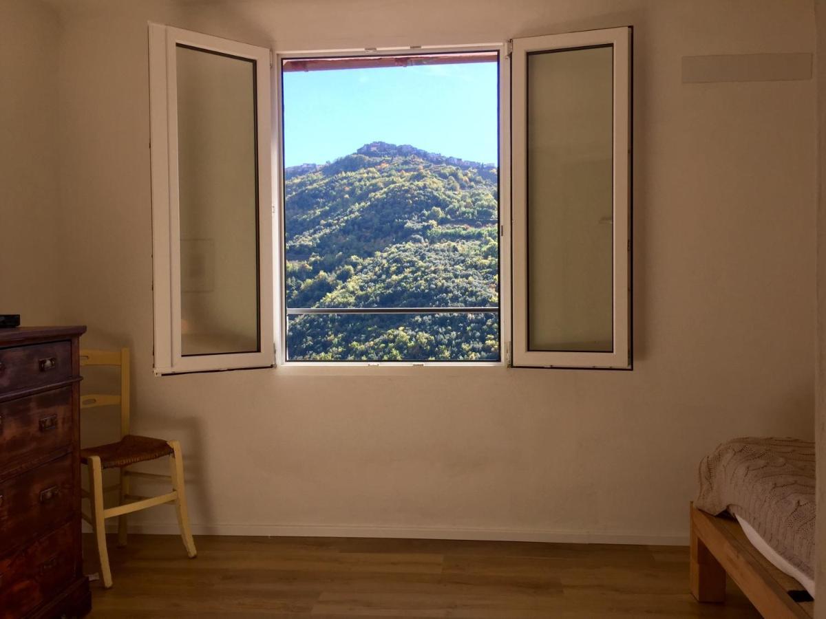 House In The Medieval Village Apricale Exterior foto
