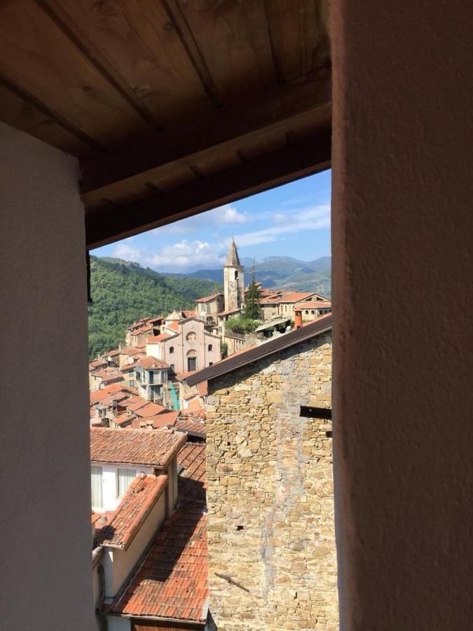 House In The Medieval Village Apricale Exterior foto